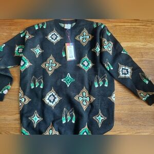 New With Tags MUKZIN Sweater Women Size S Holiday Theme